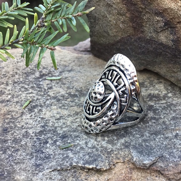 Silver boho sz 5.5 ring bohemian Turkish Tribal - Picture 1 of 3